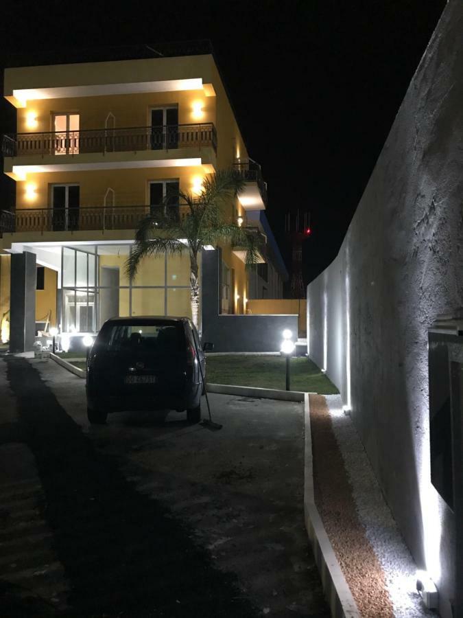 Bed and Breakfast Borgo Palombaio 2 Катания Экстерьер фото