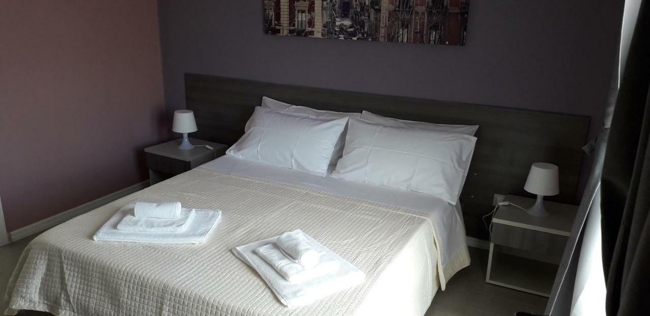 Bed and Breakfast Borgo Palombaio 2 Катания Экстерьер фото