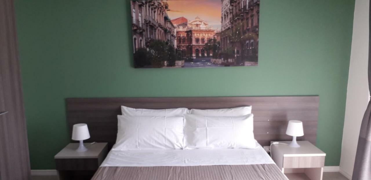 Bed and Breakfast Borgo Palombaio 2 Катания Экстерьер фото